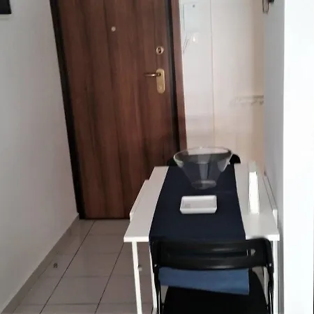 Apartment Art Studio In Exarchia Athens