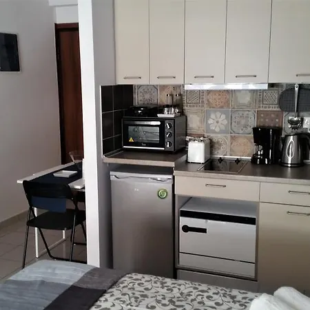 Apartment Art Studio In Exarchia Athens